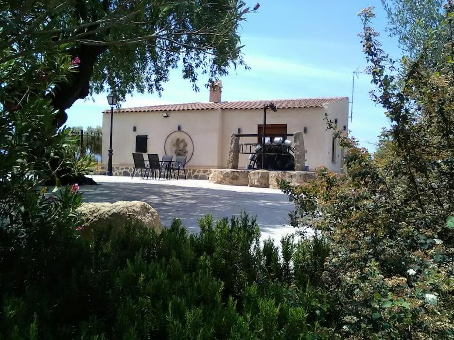 Finca Santa Lucia Alojamientos Mazarambroz Esterno foto